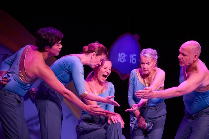 74 Minuten im Schauspiel des Staatstheater Nürnberg