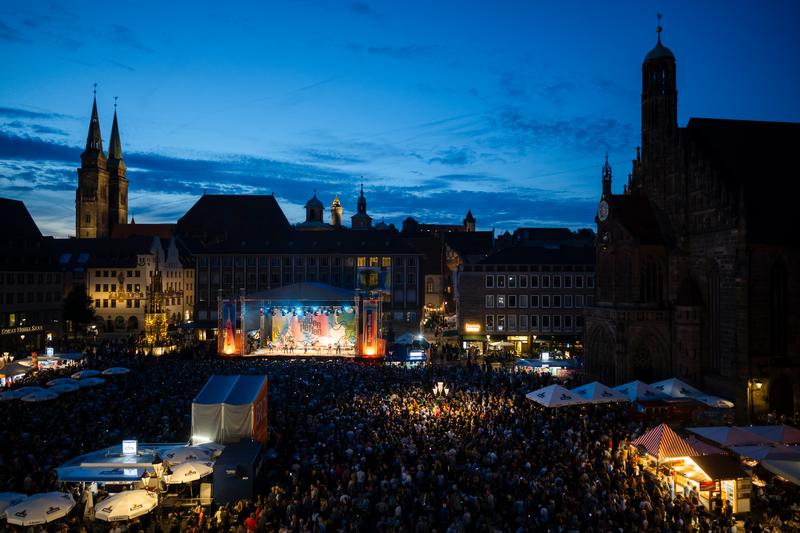 Das Bardentreffen - Ein kulturelles Highlight im Nürnberger Sommer (Nürnberger Hauptmarkt)