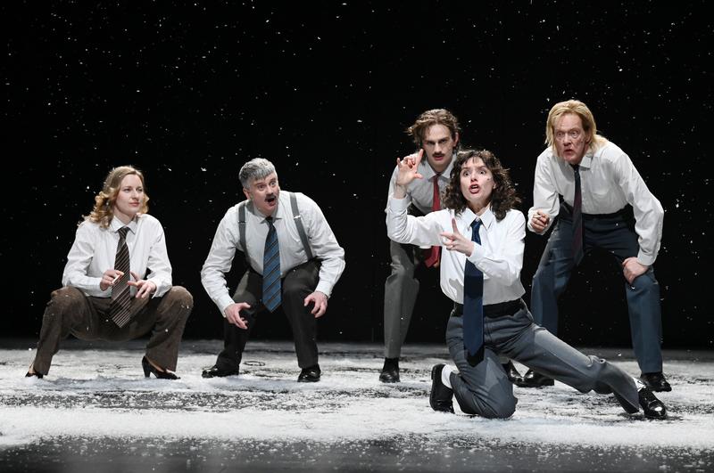 Brauner Schnee über Franken - Schauspiel Erlangen