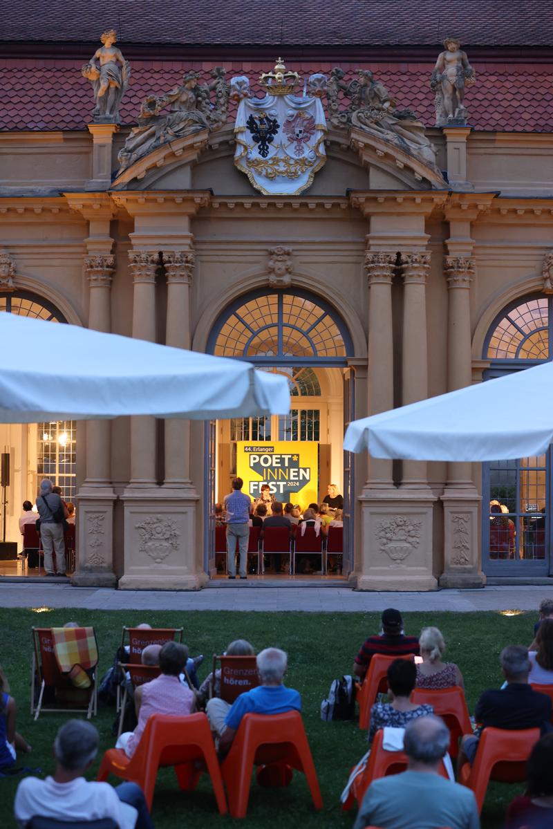 Das Erlanger Poetinnenfest in der Orangerie im Schlossgarten