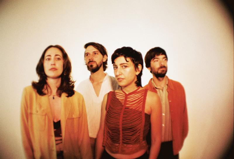 Derya Yıldırım & Grup Şimşek (Weltmusik)