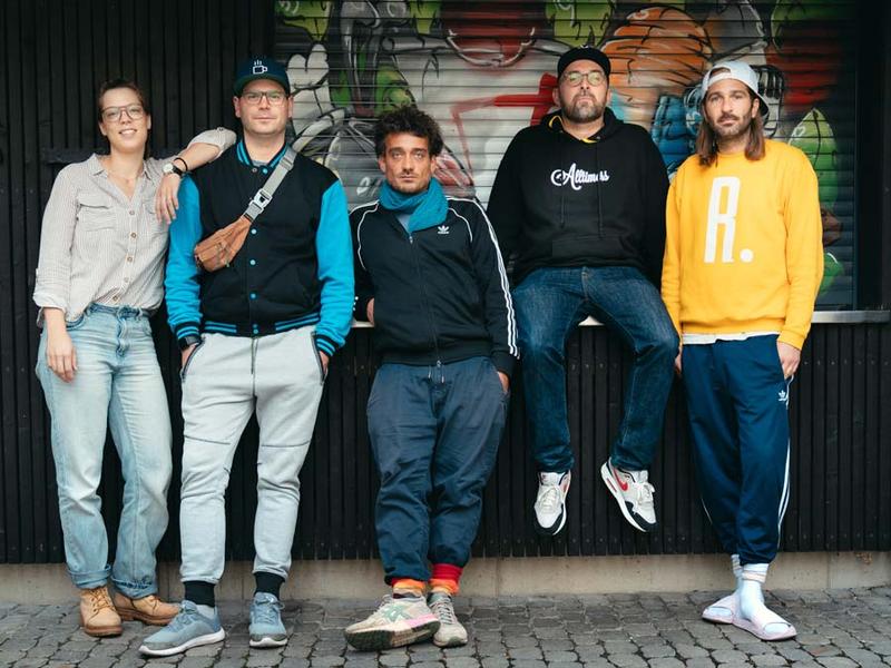 Dicht Und Ergreifend Zweiländerdreieck