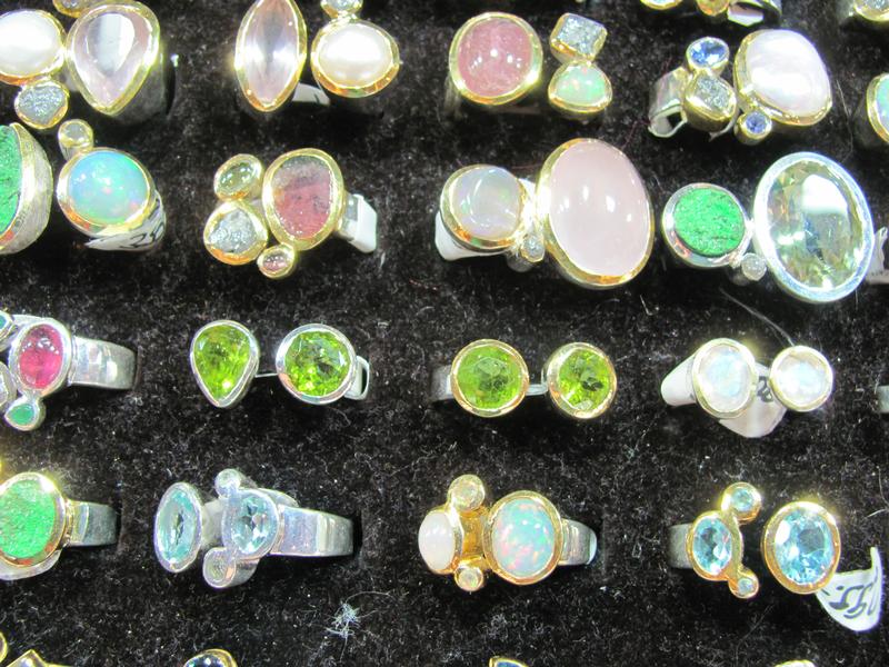 Edelsteine und Schmuck bei den Mineralientagen