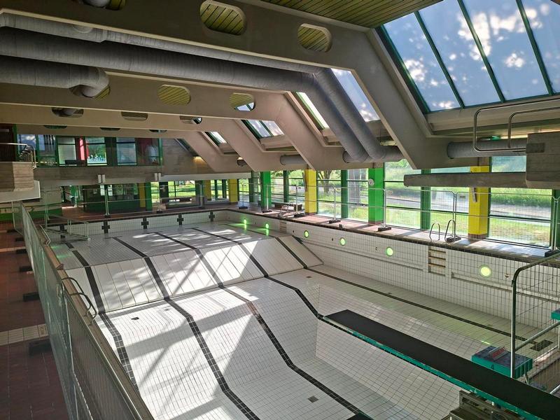 Die Kunstausstellung mit Verkauf LAKUTA (LAngenzenner-KUnst-TAge) wird in das leerstehende Hallenbad umziehen