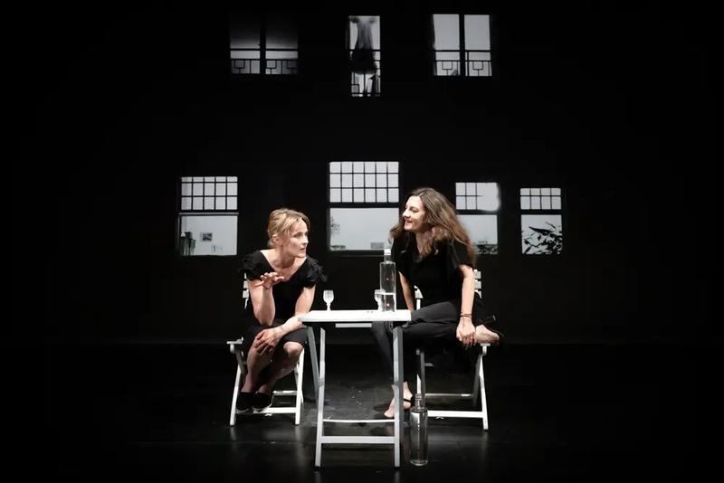 Hamburger Kammerspiele: Vodkagespraeche