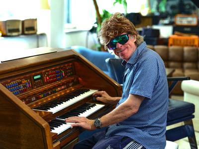 "Jazz & Blues Open": Helge Schneider: "Ellebogen vom Tich!", Jazz/Comedy