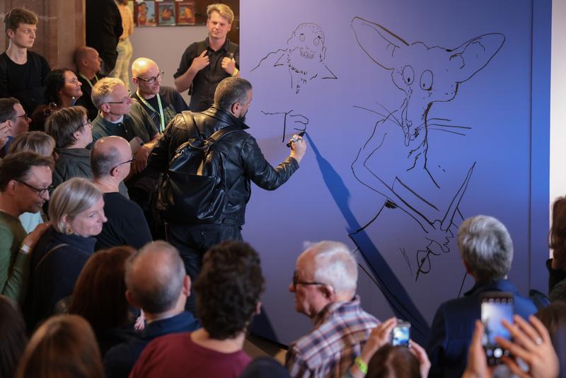 Int. Comic-Salon: Die Katze des Rabbiners. Joann Sfar – Livezeichnen in der Ausstellung (2024)