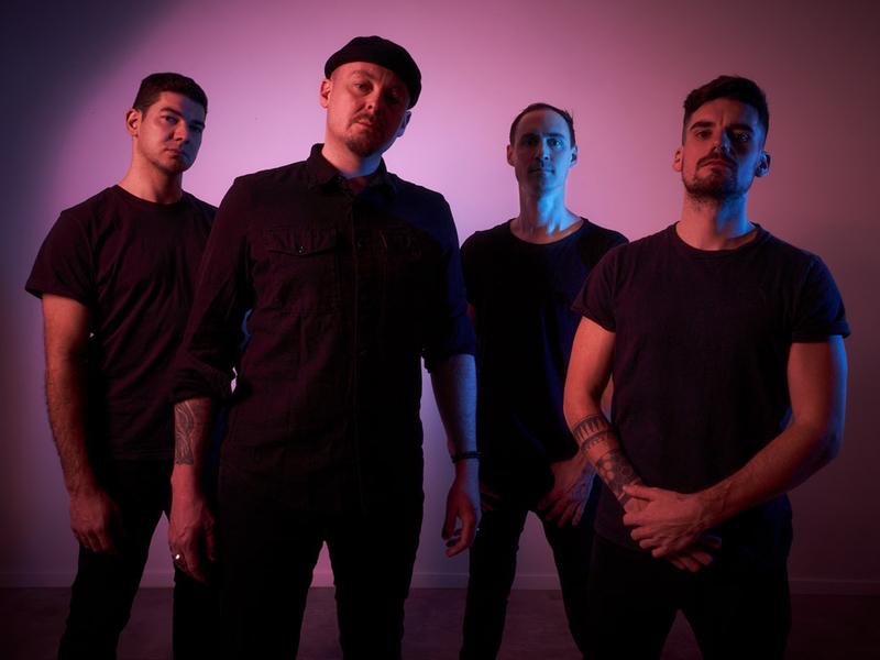 Roter Salon: Immunity (Metalcore), Support: Caught in a Mirror, Resist the Ocean