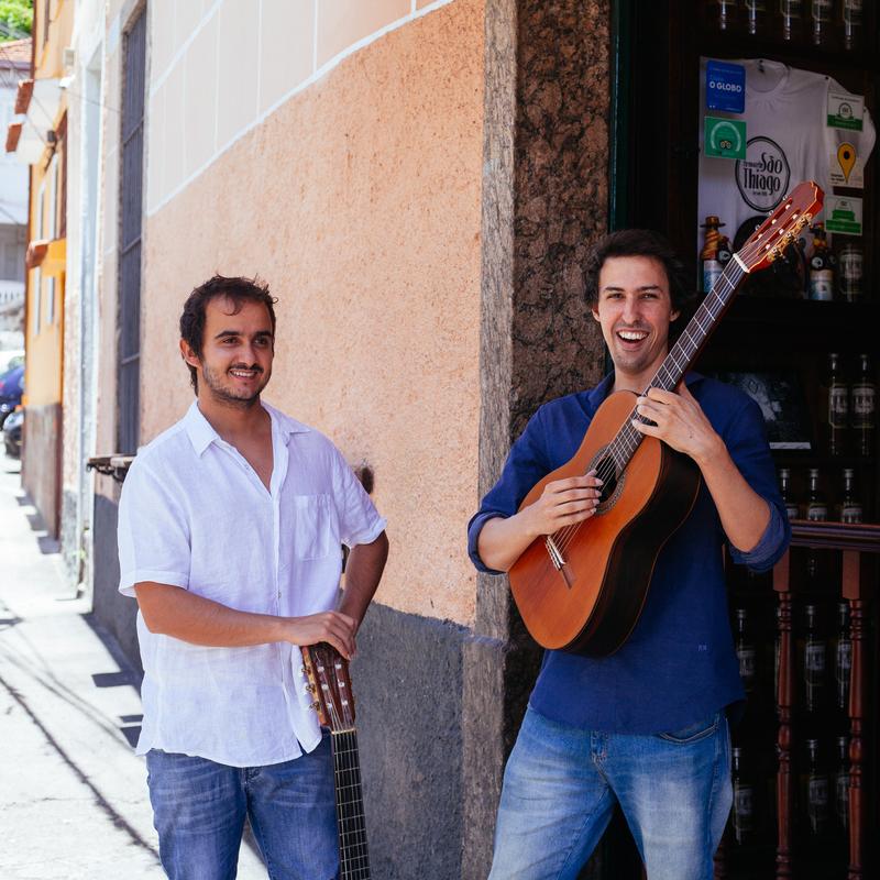Chorinho-Verein: Jean Charnaux & Caio M&aacute;rcio (brasil. Gitarre)