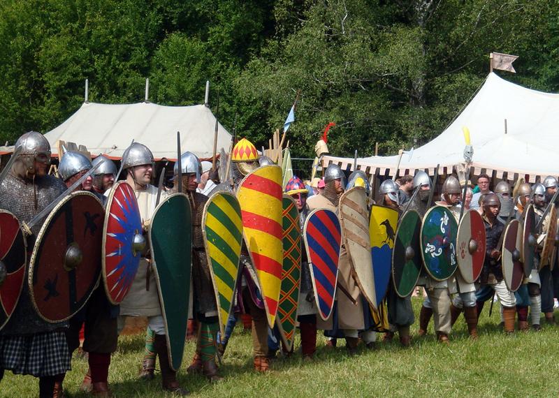 Rittershow beim großen Mittelaltermarkt auf Burg Rabenstein