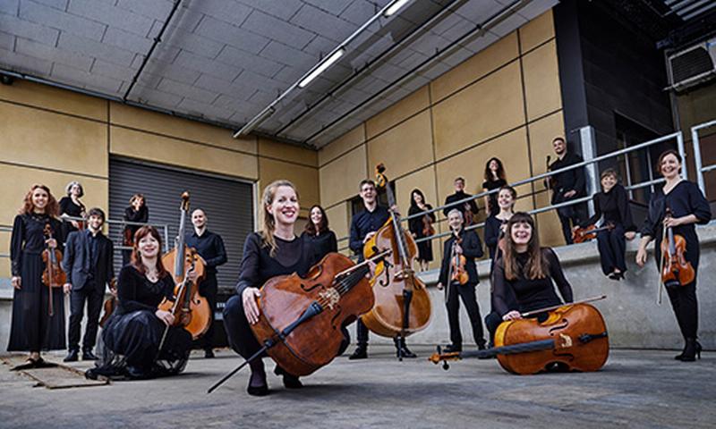 Orchester Ventuno: "Eine kleine Nachtmusik", Werke von Mozart, Purcell u. Dvorak