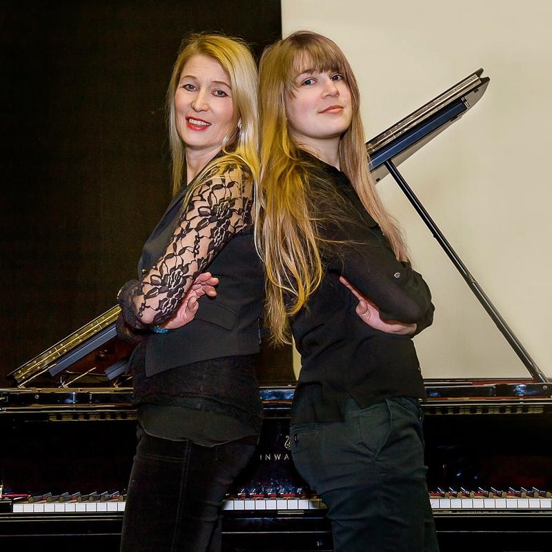 Pohl & Pohl am Klavier