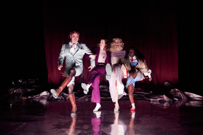 Bunbury - Schauspiel am Staatstheater Nürnberg