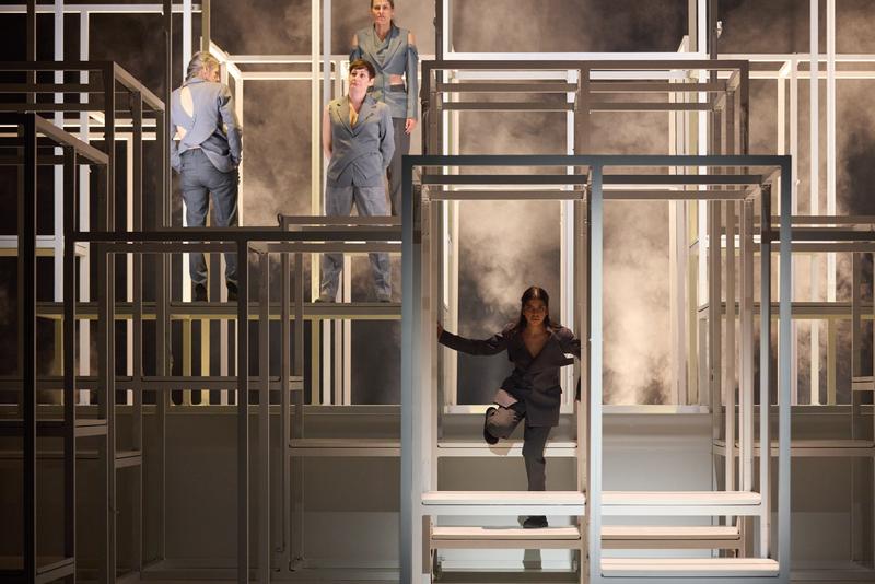 Die Räuber - im Schauspielhaus Staatstheater Nürnberg