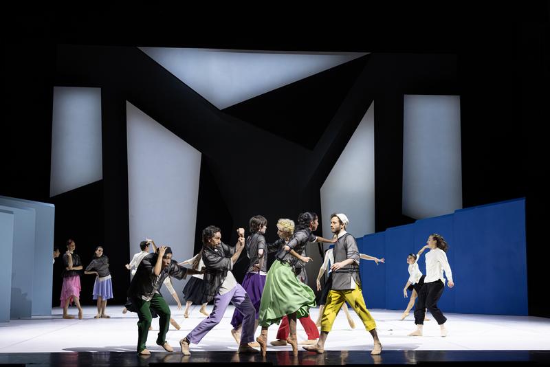 New Ballets Russes - Pulcinella am Staatstheater Nürnberg