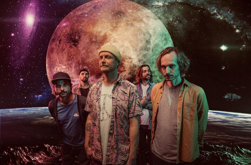 Steaming Satelittes im MuZ-Club