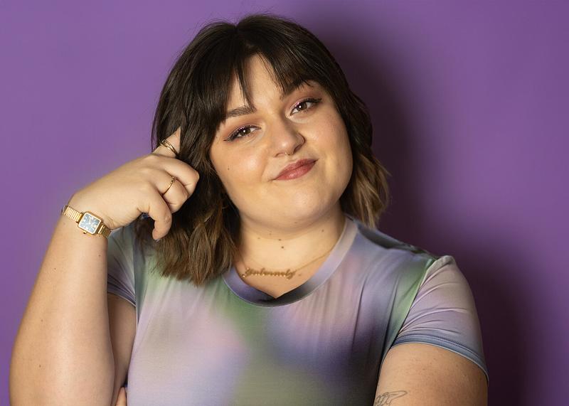 Theresa Reich ist Kabarettistin, Autorin & Podcasterin