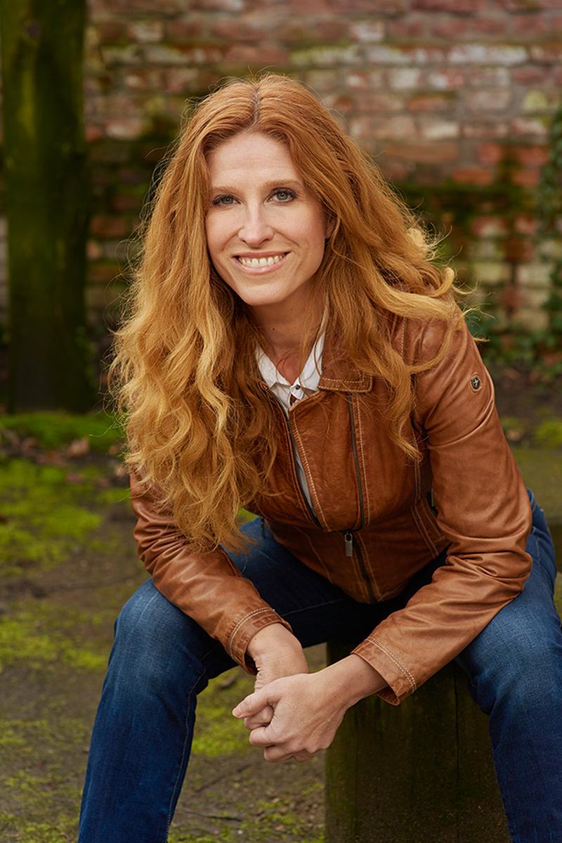 "Wortfunken"-Literaturfest: Autorinnenlesung mit Ursula Poznanski: "Erebos 3", ab 14 J.