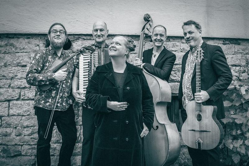 Finnischer Tango mit Uusikuu
